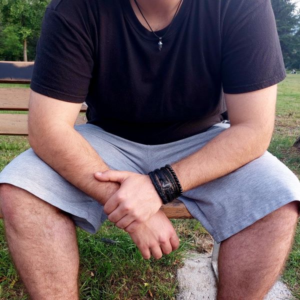 kozhna_alka_bm_supreme_crna_mashki_aksesoari_rodendenski_podarok_za_rodenden_street_vibe_model_03 kozhna_alka_bm_supreme_crna_mashki_aksesoari_rodendenski_podarok_za_rodenden_street_vibe_model_03