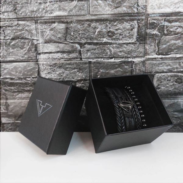 kozhna_alka_bm_supreme_crna_mashki_aksesoari_rodendenski_podarok_za_rodenden_ukrasna_kutija_01 kozhna_alka_bm_supreme_crna_mashki_aksesoari_rodendenski_podarok_za_rodenden_ukrasna_kutija_01